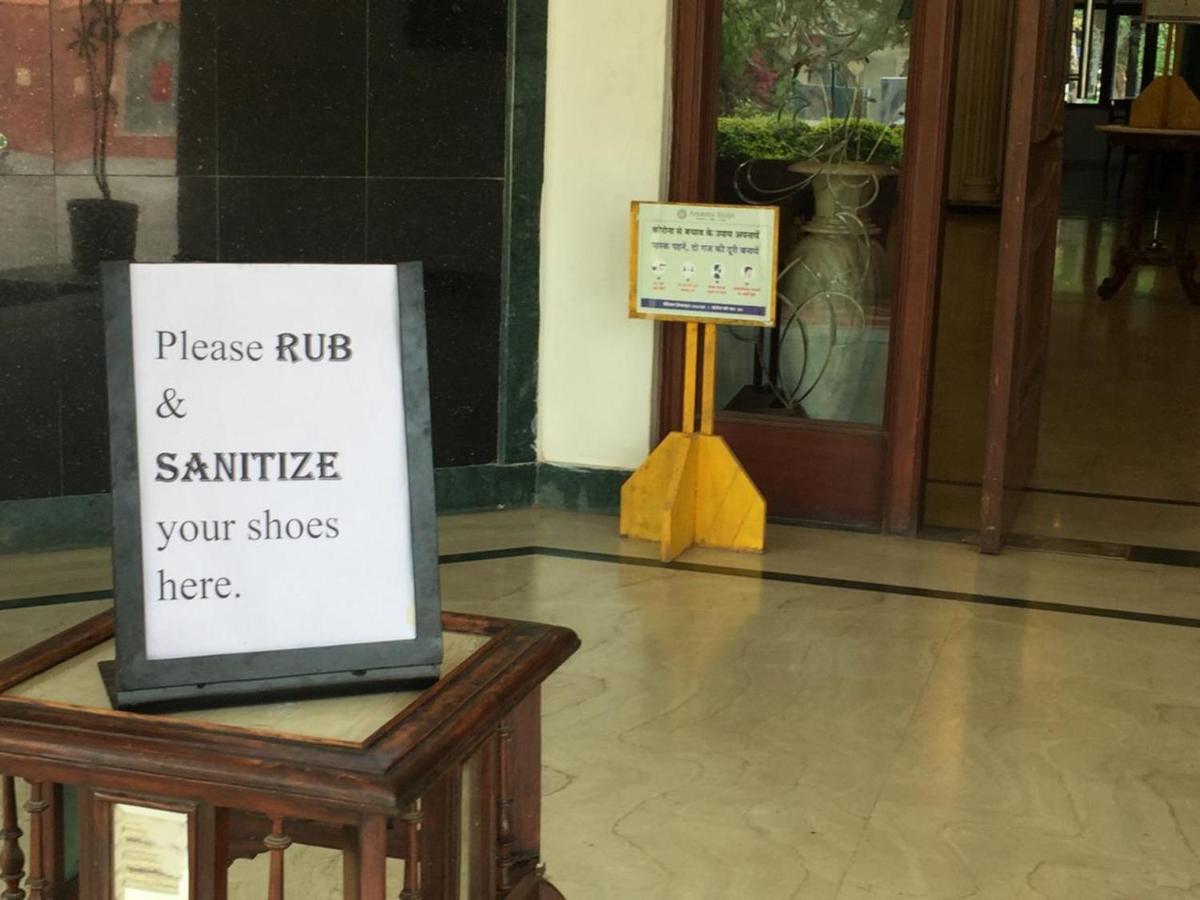 Amantra Shilpi Resort & Spa อุเดเปอร์ ภายนอก รูปภาพ