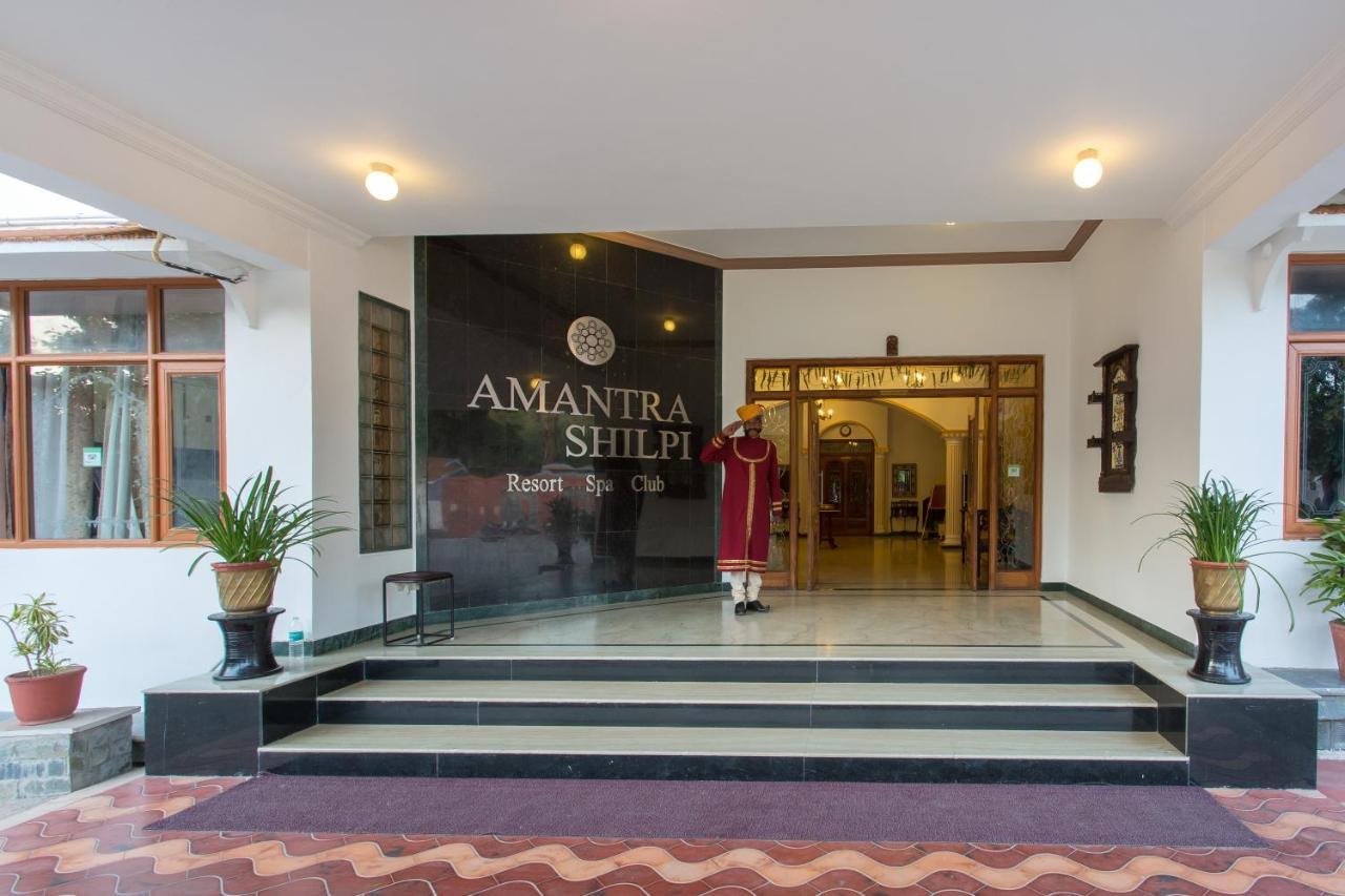 Amantra Shilpi Resort & Spa อุเดเปอร์ ภายนอก รูปภาพ