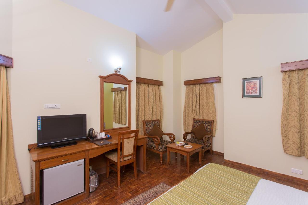 Amantra Shilpi Resort & Spa อุเดเปอร์ ภายนอก รูปภาพ